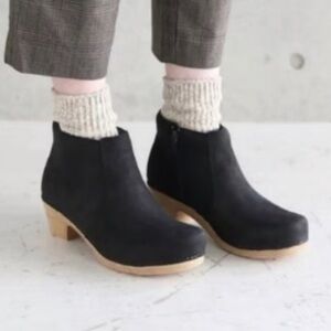 Dansko Black Nubuck Ankle Boots